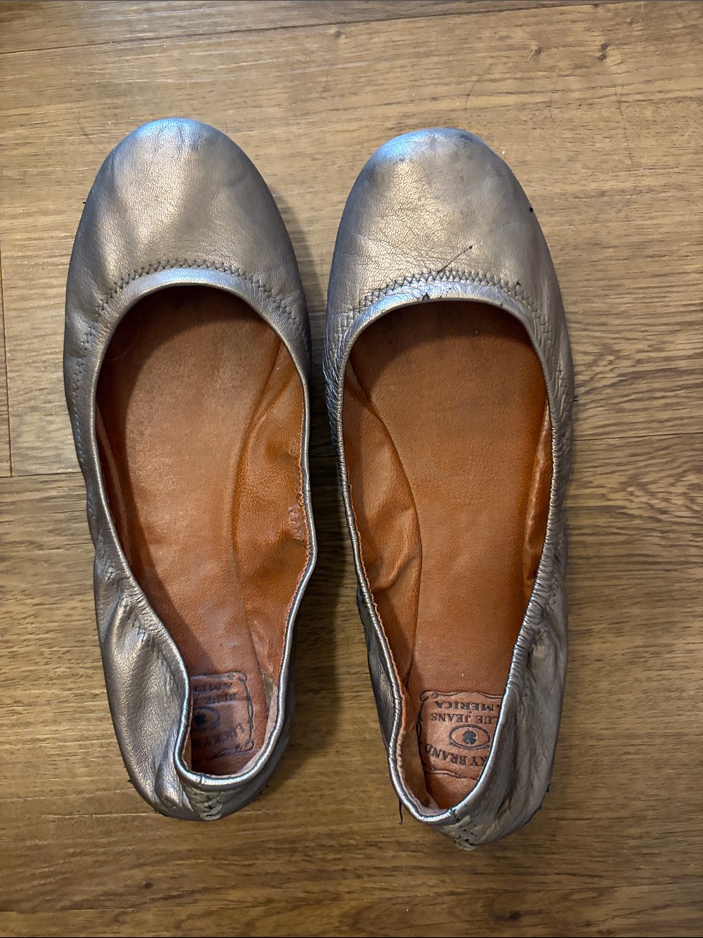 Lucky Brand Silver Leather Ballet Flats